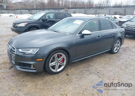 2018 Audi S4 3.0T Premium Plus z USA, uszkodzony, nr VIN WAUC4AF4XJA165063
